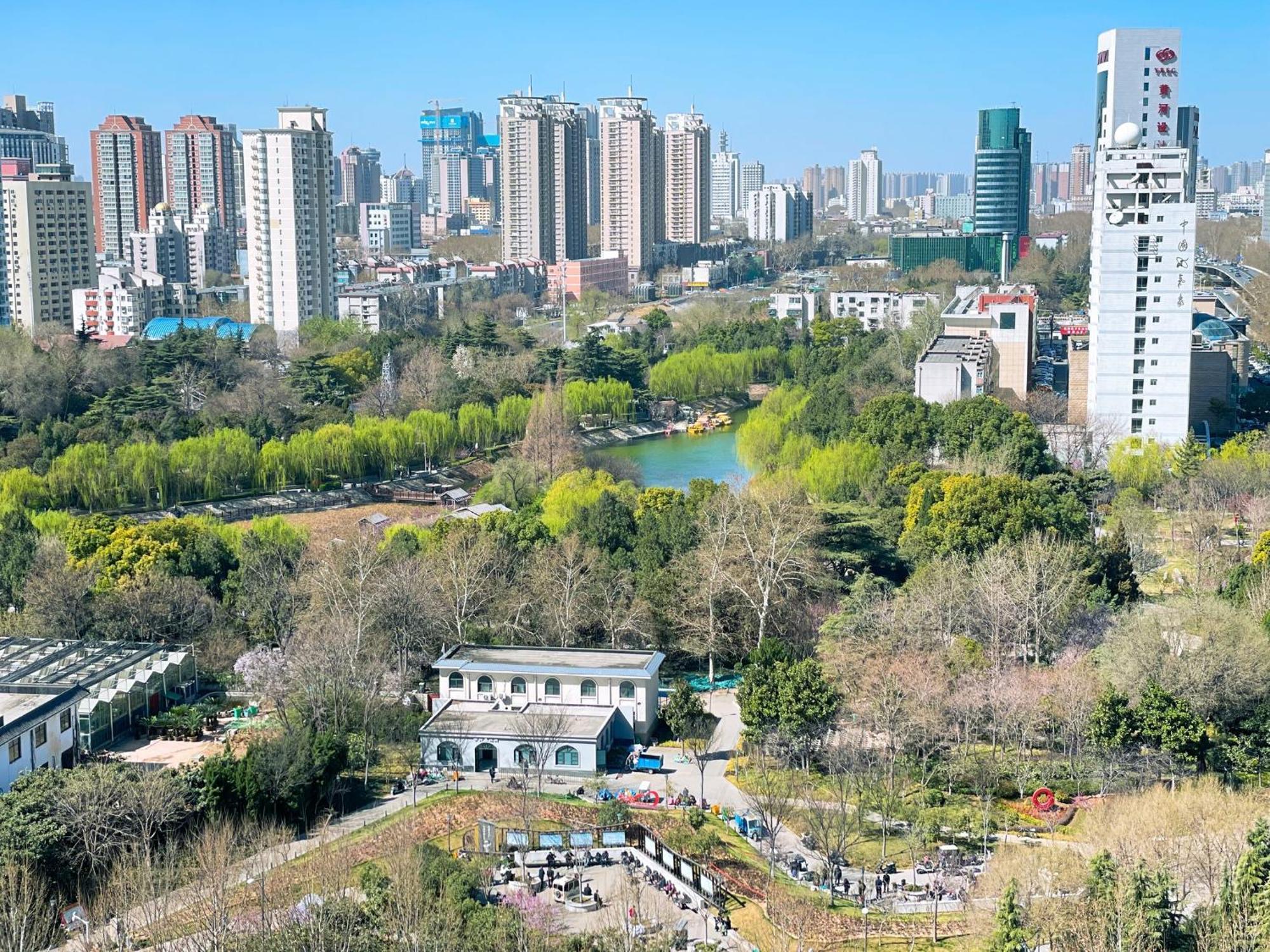 Crowne Plaza Zhengzhou, An Ihg Hotel Exteriör bild